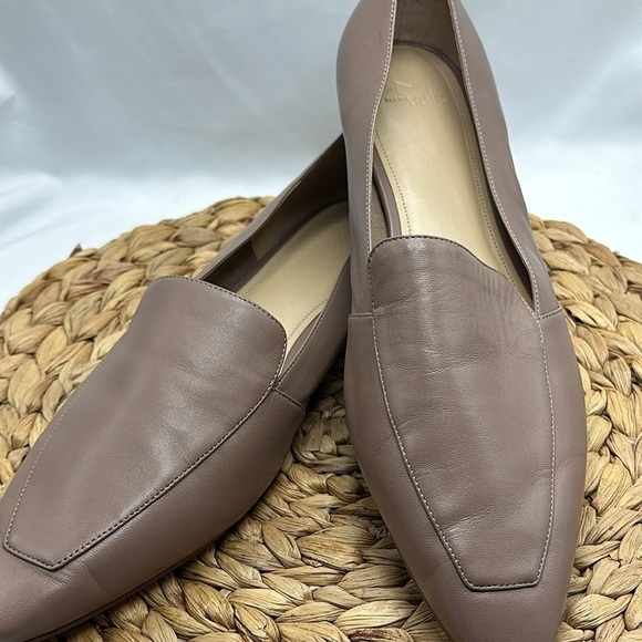 Marc Fisher LTD Genuine Taupe Leather Point Toe Classic Old Money Loafer Flats - Picture 4 of 10